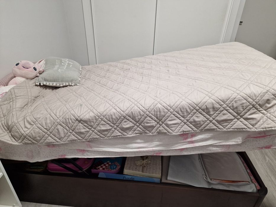 Sommier elevatório com colchão molaflex