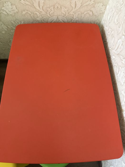 Стіл дитячий ikea