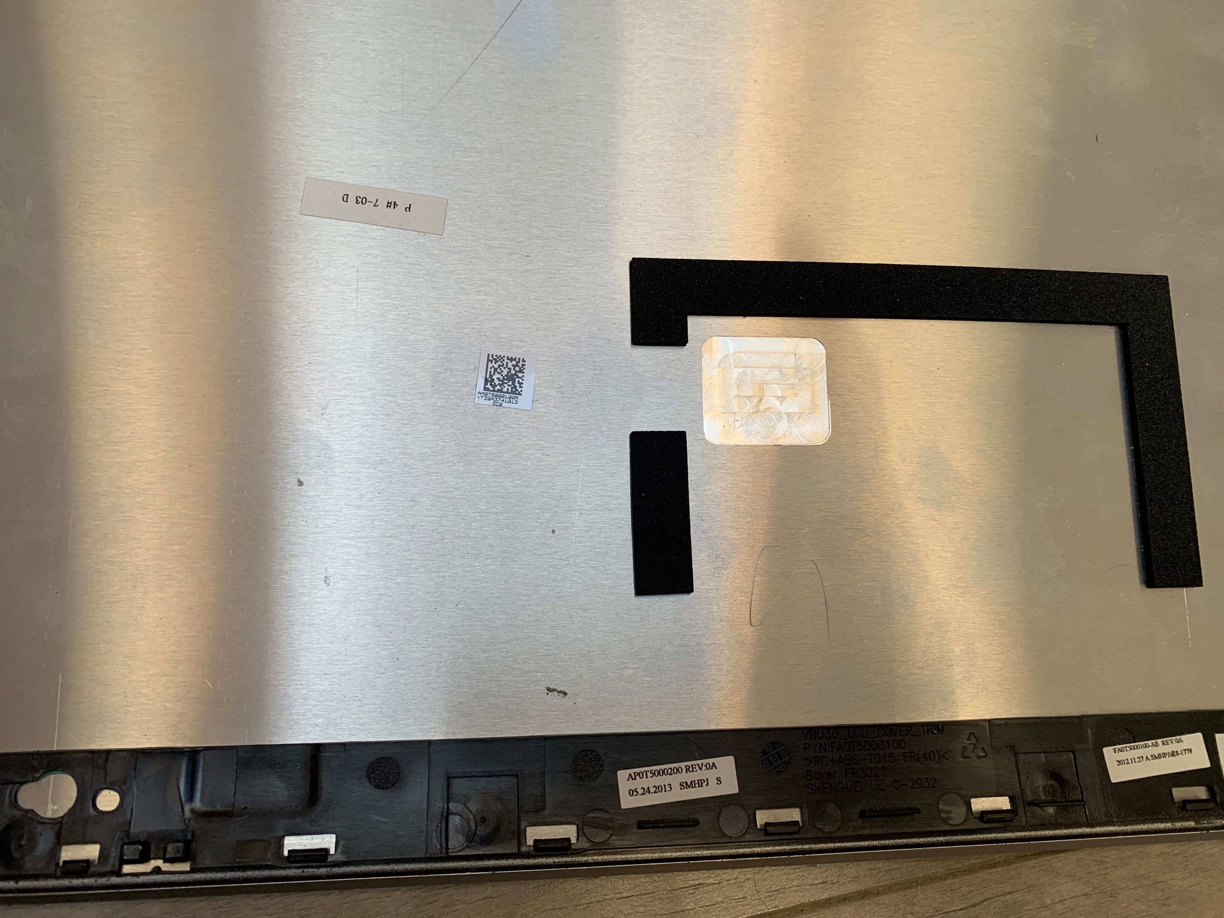 Klapa matrycy HP Envy Touchsmart 4-1130ew