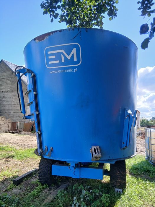 Paszowóz wóz paszowy Euromilk 10 m3