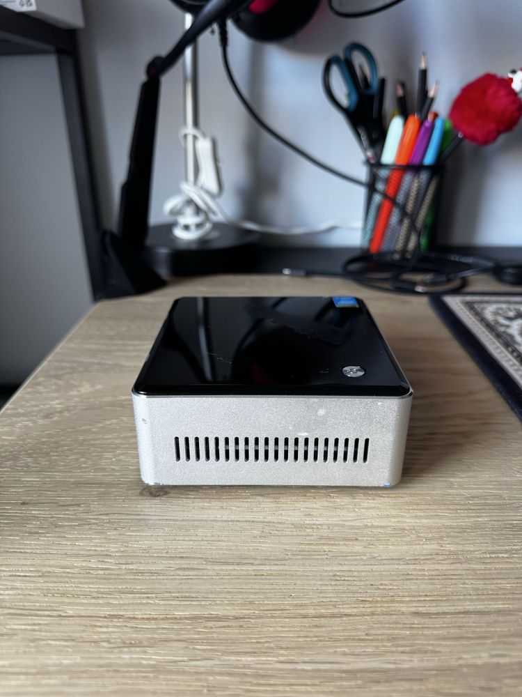Intel NUC - Windows 11