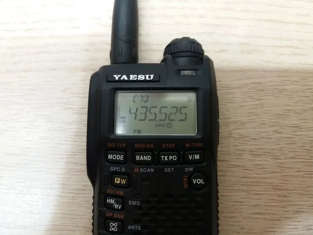 Yaesu VX-3E