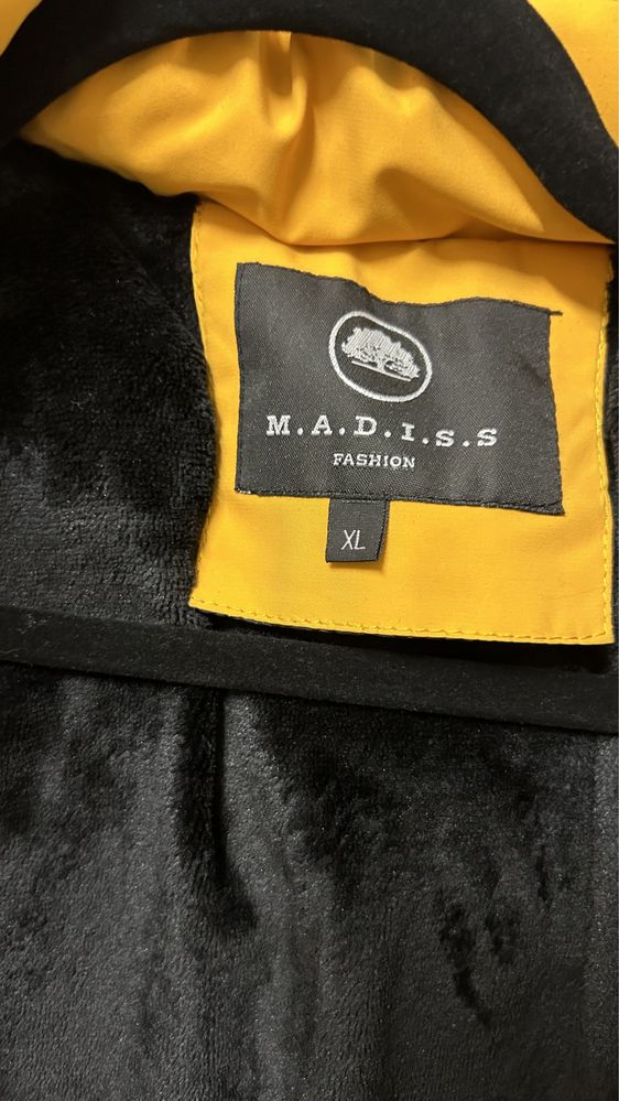 Куртка зимова фірми M.А.D.I.S.S для підлітка 13-15 років