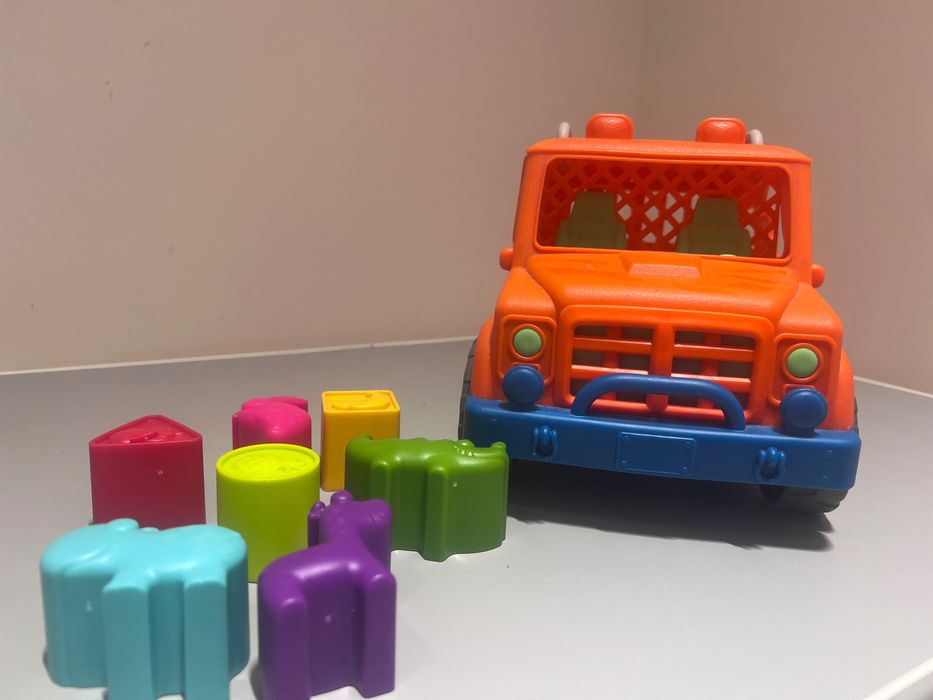 Sorter na klocki ciężarówka Safari B.toys