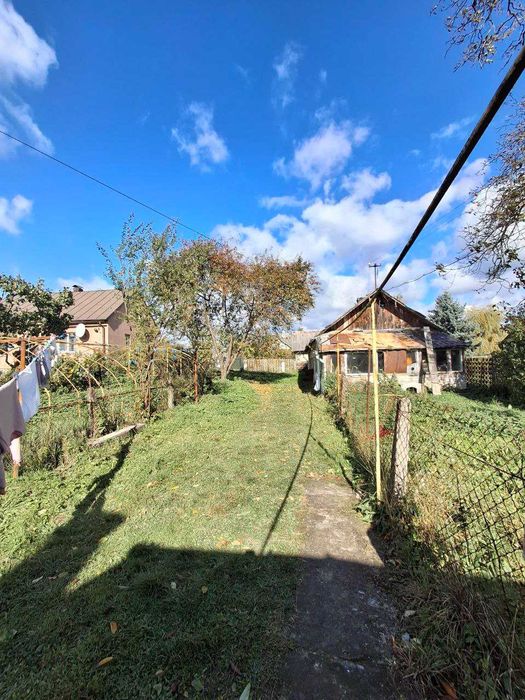 Продам будинок в мальовничому  селі  Страдч, неподалік Львова