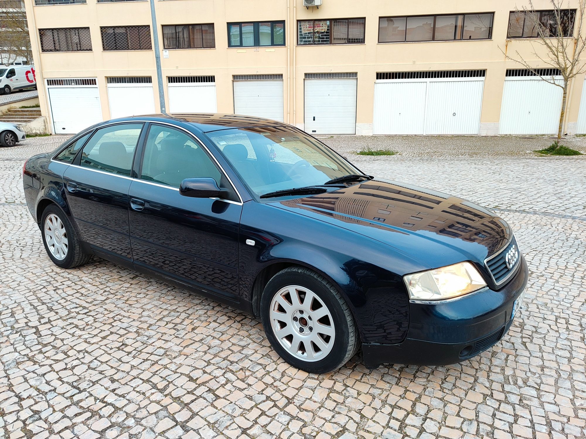 Audi A6 1.9Tdi 110cv