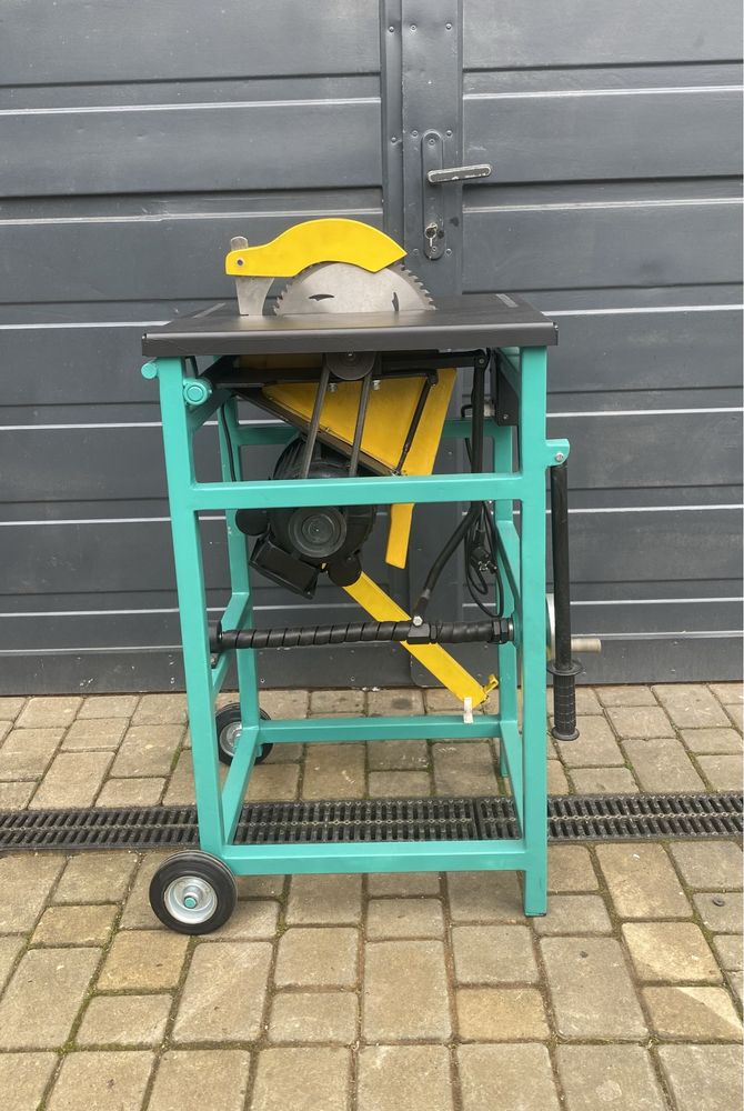 Krajzega cyrkualarka piła stołowa 2.2kW 220V Regulacja Wysokości piły