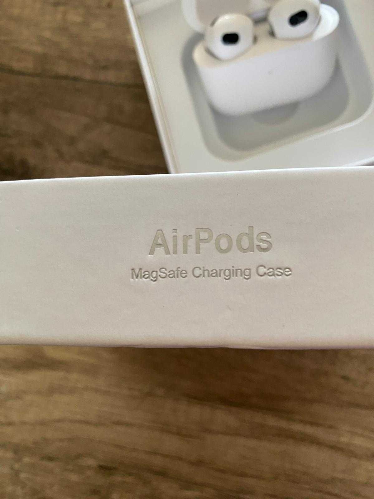 Air Pods Apple 3ª geração