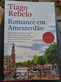 Romance em Amesterdão / Tiago Rebelo. - Asa, 2004; 284 p.