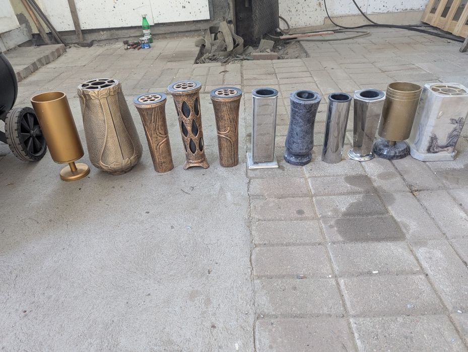 Wazony i lampiony nagrobne