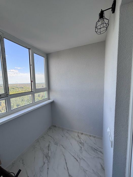 Продаж квартири 10хв. від метро Теремки