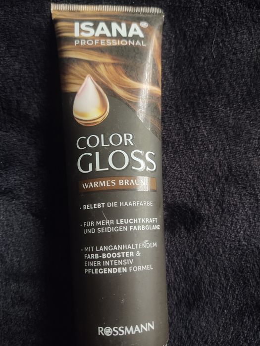 Isana Color Gloss do odświeżenia koloru