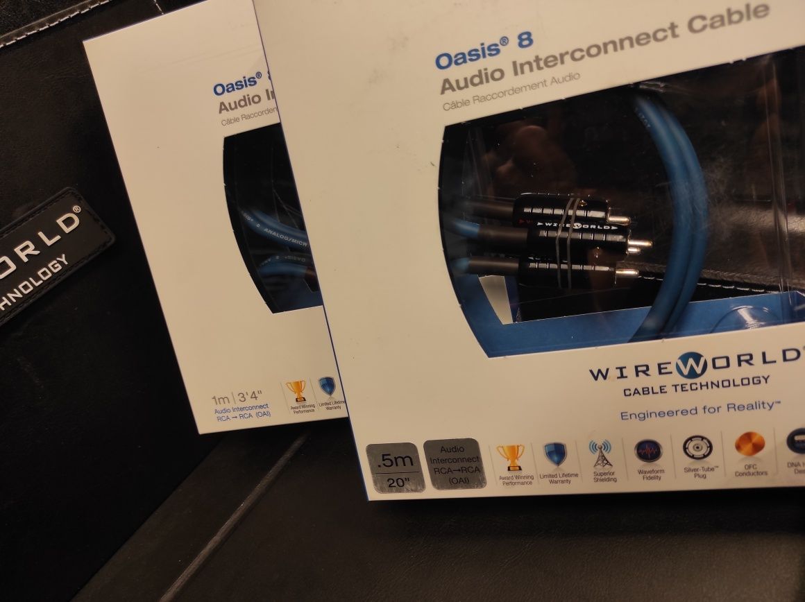 Wireworld Oasis 10 RCA interkonekt stereo różne długości  XLR