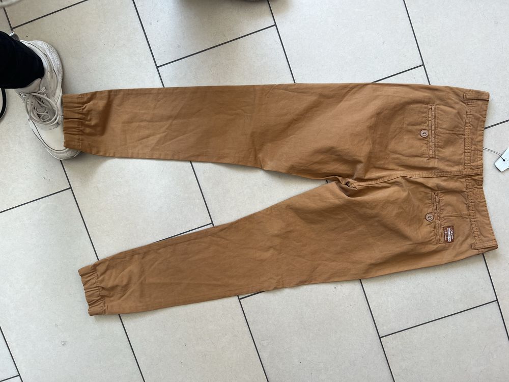 Spodnie meskie Cropp 28 S kolor rudy