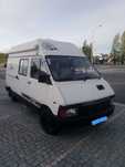 Autocaravana Renault Traffic.