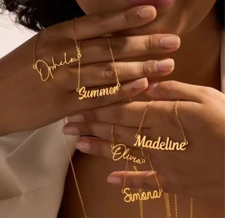 Colar personalizado com Nome