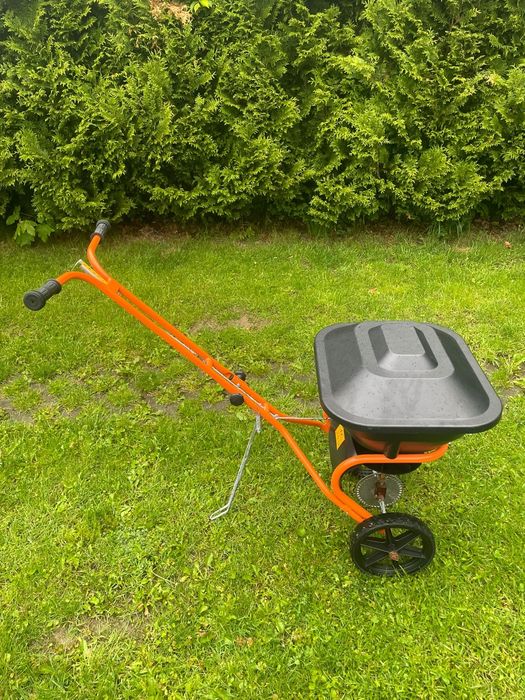 Rozsiewacz Dakr KRH 01 Matterhorn