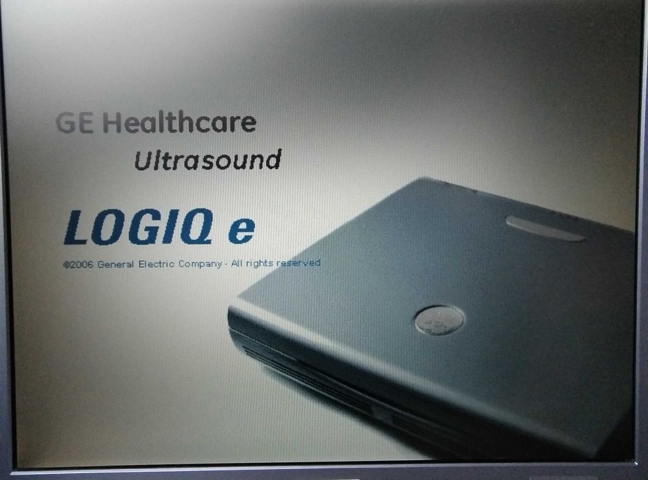 Aparat USG GE Logiq e z trzema głowicami