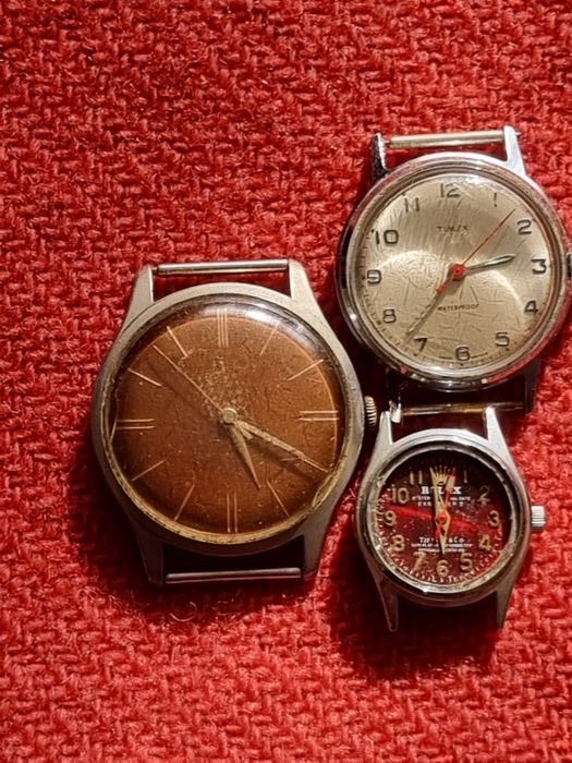 Zegarki do naprawy Timex zeg z NRD  I INNY