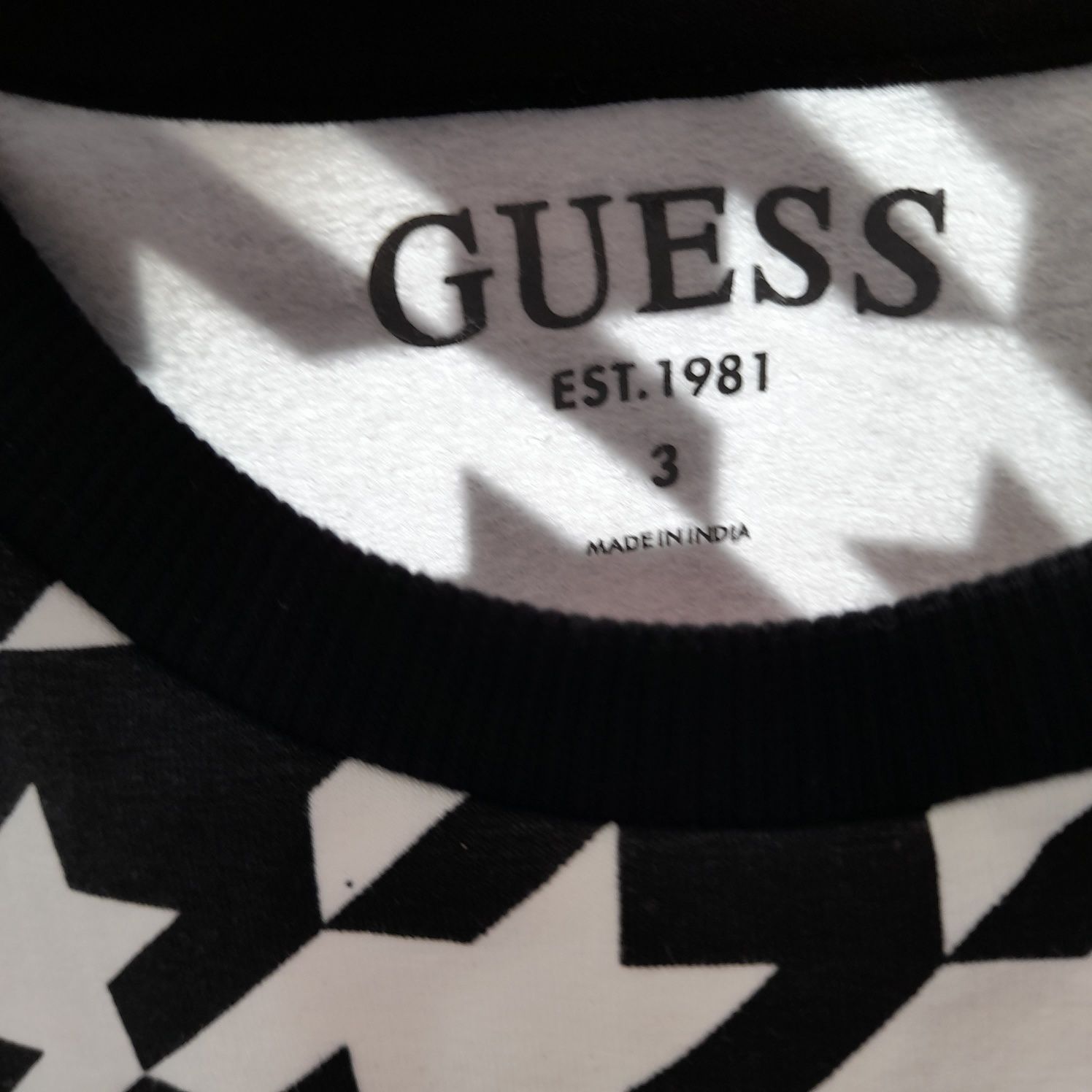 Bluza guess dla dziewczynki rozmiar 98