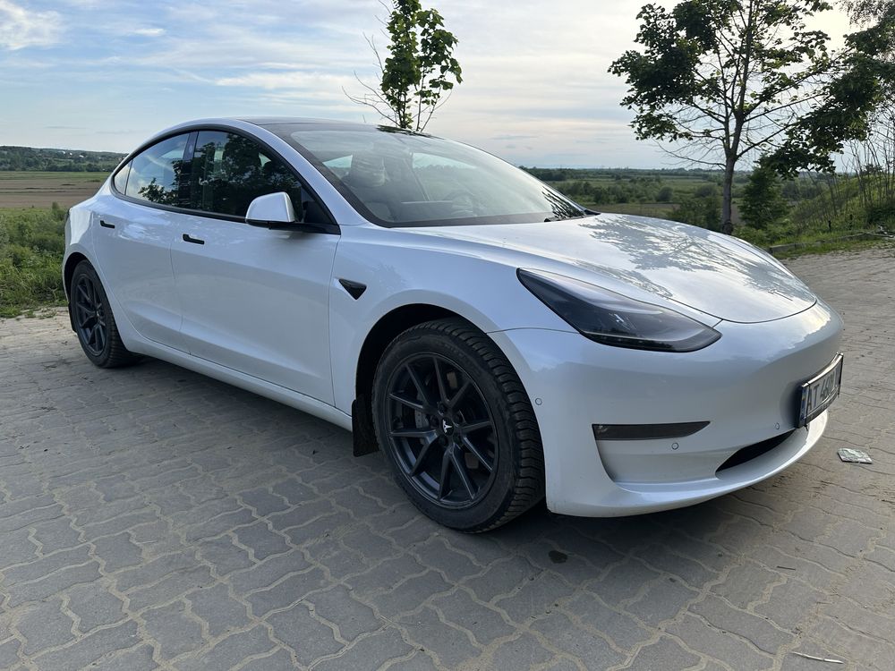 Tesla model 3 standart range 2021р 54kwh