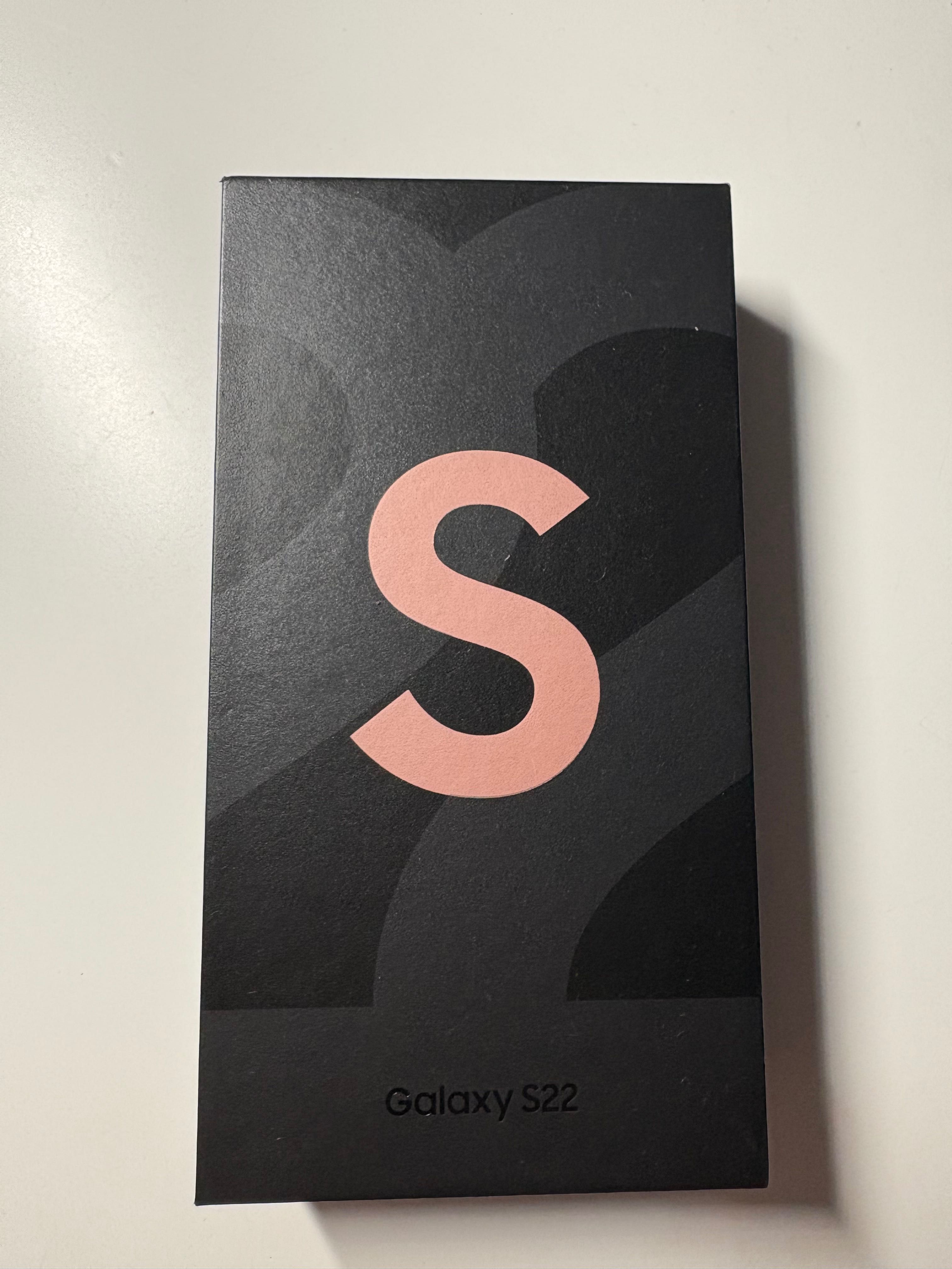 Samsung Galaxy S22 128GB Różowy