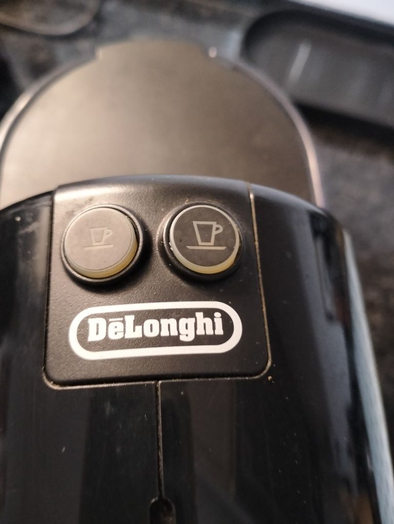 Máquina de café DeLonghi Nespresso