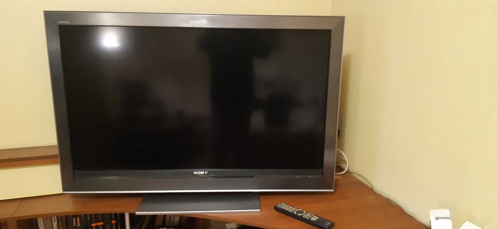 Продам/обменяю телевизор Sony Bravia 46дюймов