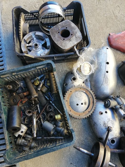 Różności garażowe sprzedam