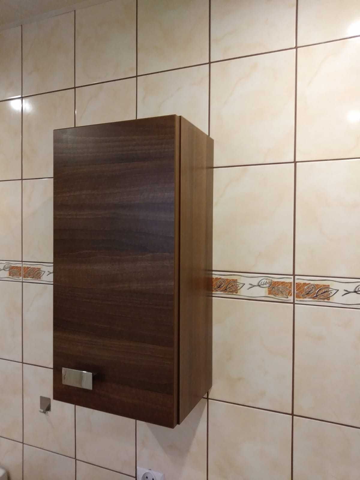 Szafka wisząca łazienkowa, meble do łazienki, półka