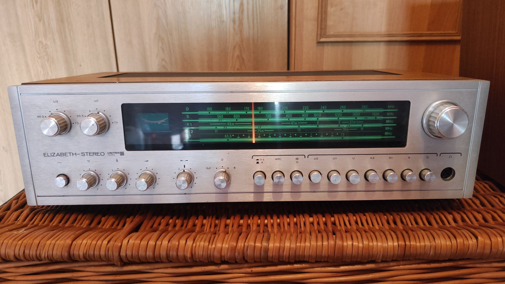 Amplituner Unitra DST-203 Elizabeth Stereo Hi-FI