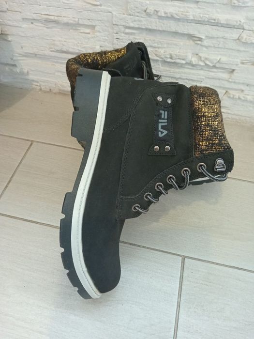 Чоботи ботинки жіночі 39 Fila