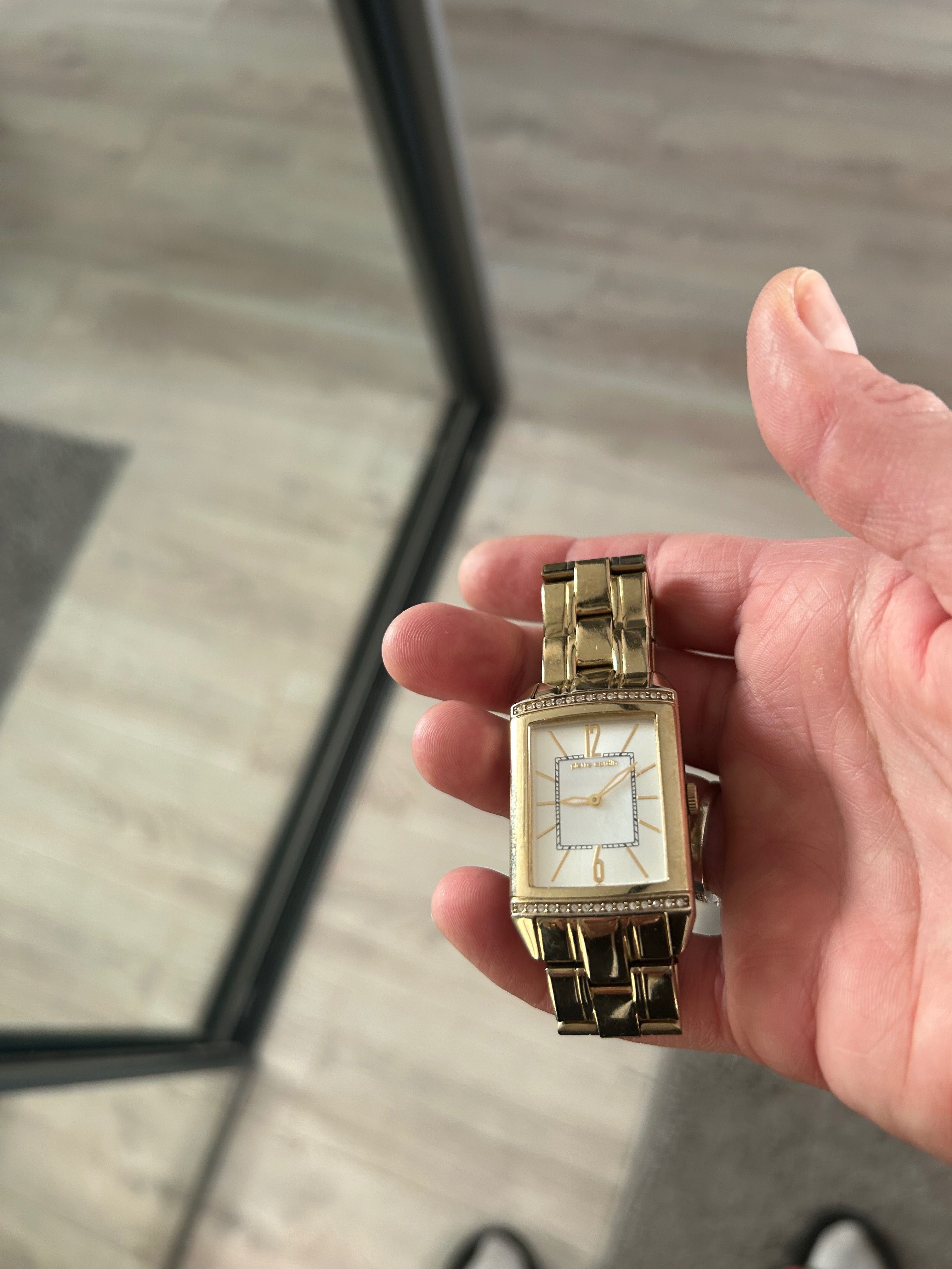 Годинник жіночий Pierre Cardin колір під золото