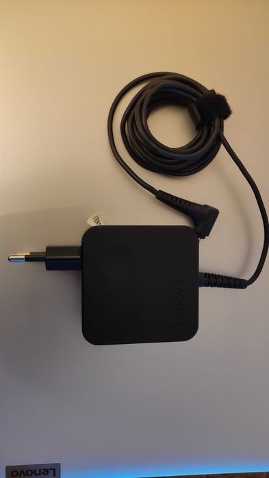 Lenovo IdeaPad Slim 1 14AST-05 - stan idealny