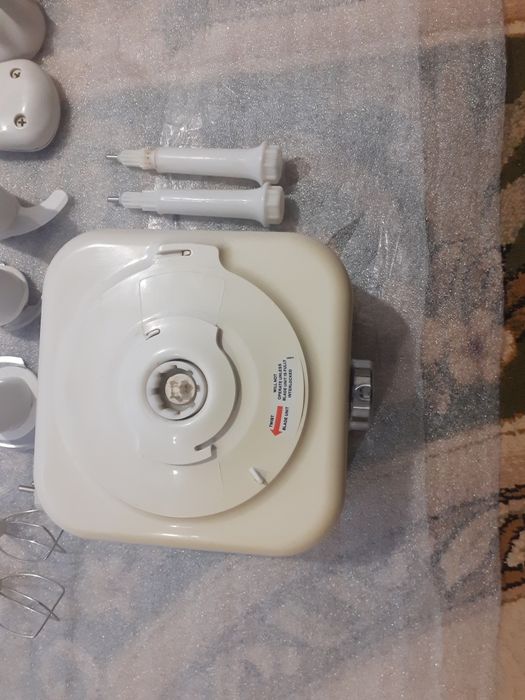 Кухонний комбаїн КENWOOD FP730 потужність 900 Ват.