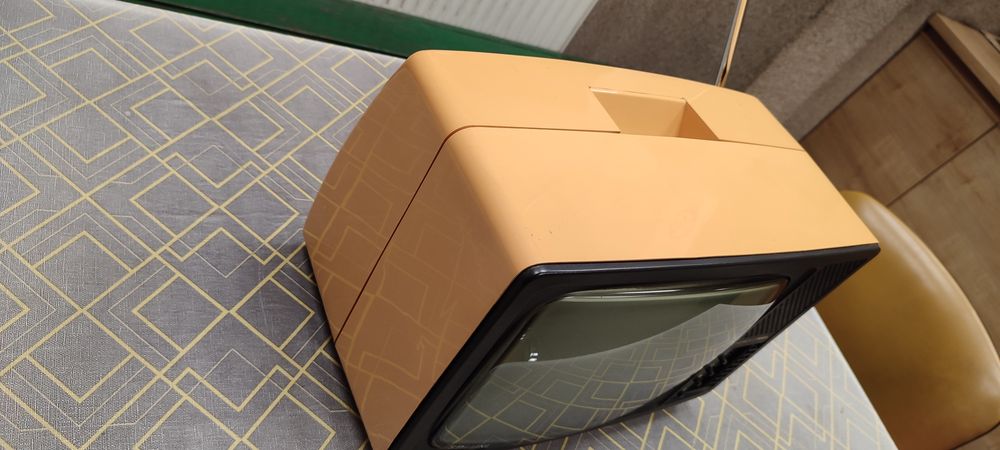 Telewizor Merkus 2 Tesla rok 1990