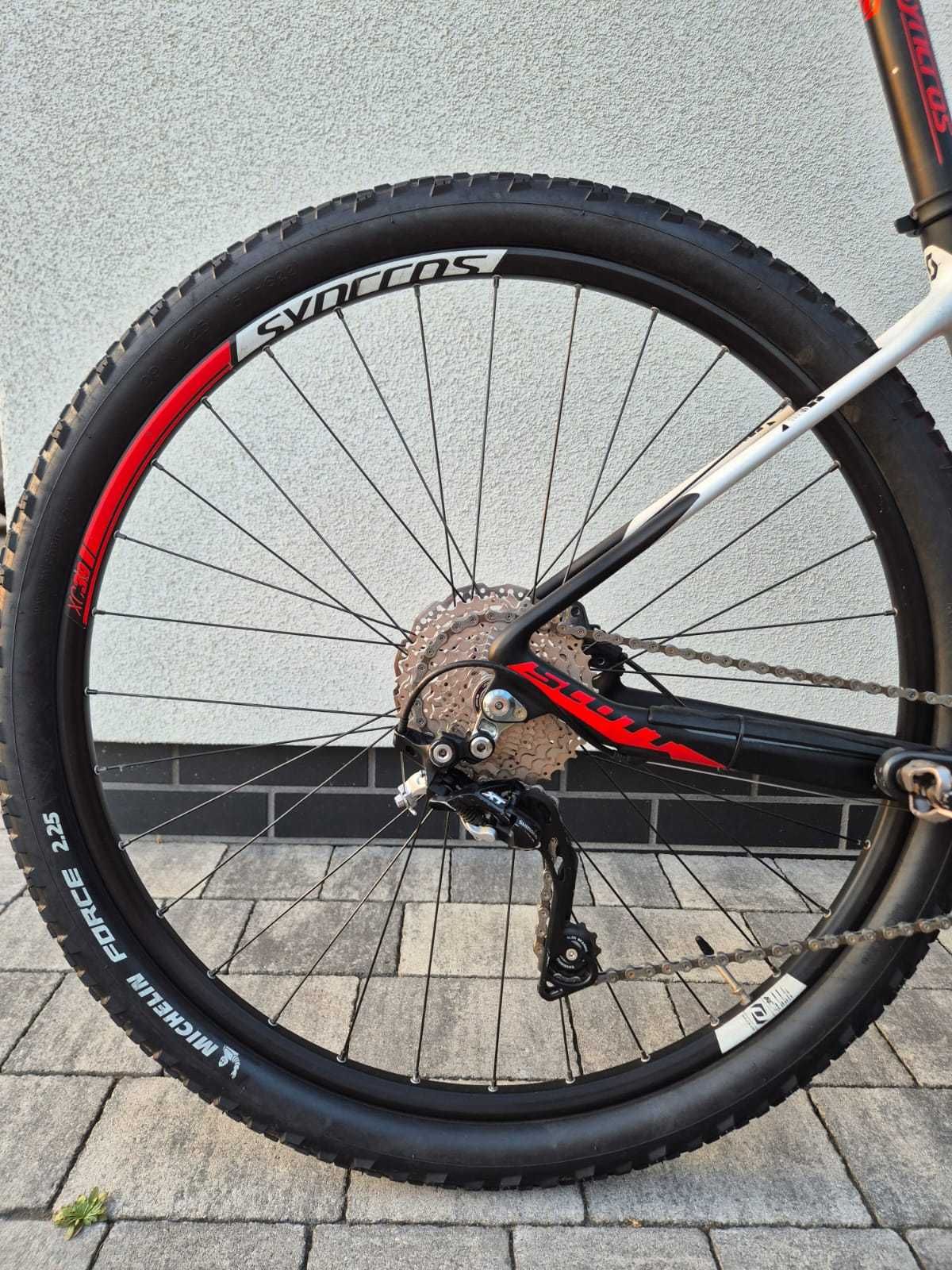 SCOTT scale 930 carbon M