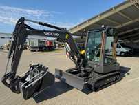 Гусеничний міні-екскаватор Volvo EC37F Jcb  Yanmar Kubota
