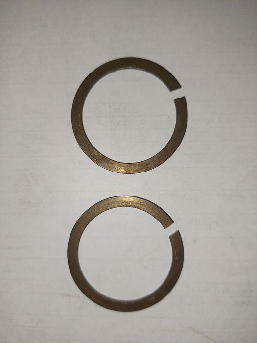 Nowy kpl naprawczy pierscienie zabezpieczenie lag zawieszen wsk125/175