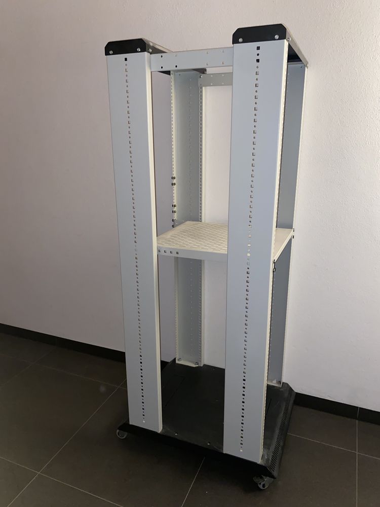Szafa serwerowa / Stojak RACK / podwójny rack 19 cali
