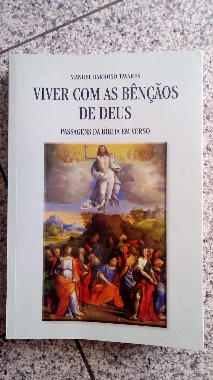 Livro + portes incluídos