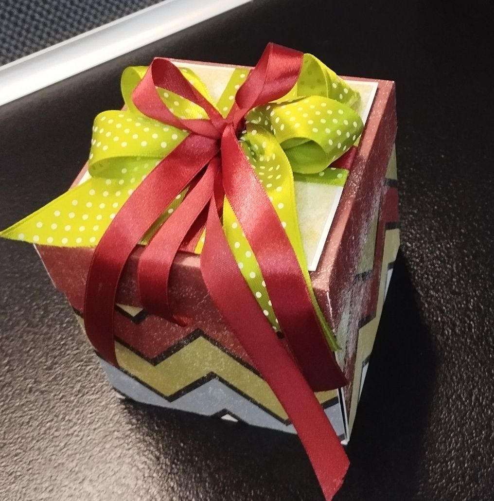 Kartka urodzinowa dziecięca, pudełko, exploding box