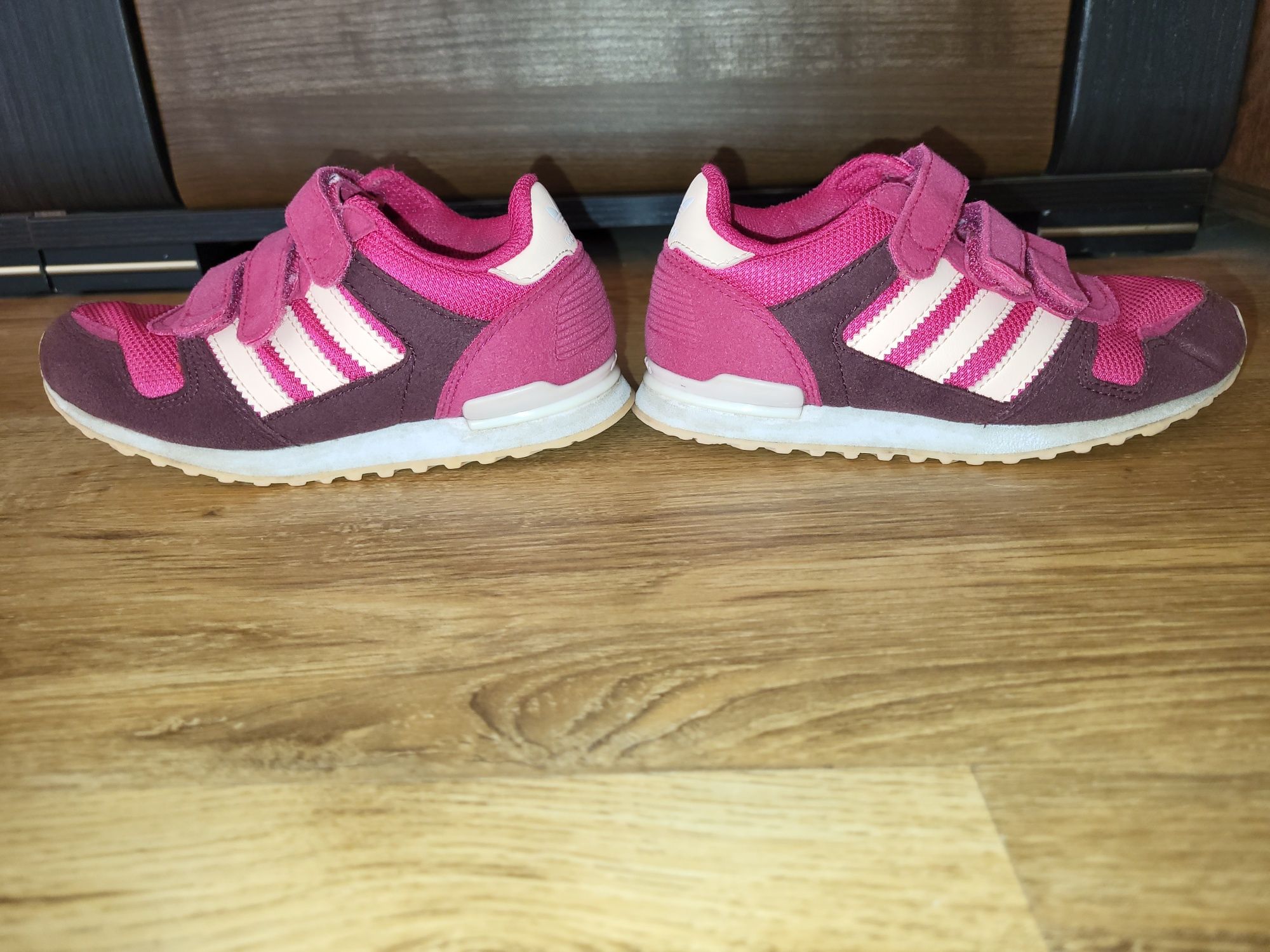 Buty adidas roz 28