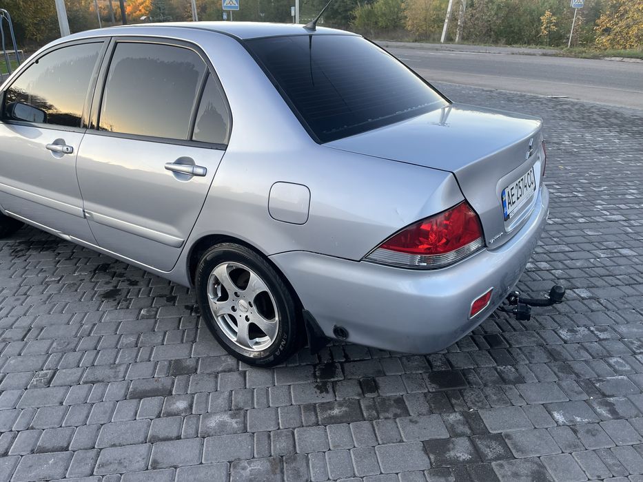 Mitsubishi Lancer 9