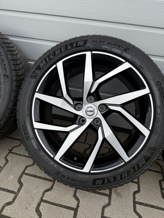 Koła zimowe 18” Volvo V60 S60 235/45/18 Michelin Pilot Alpin 5