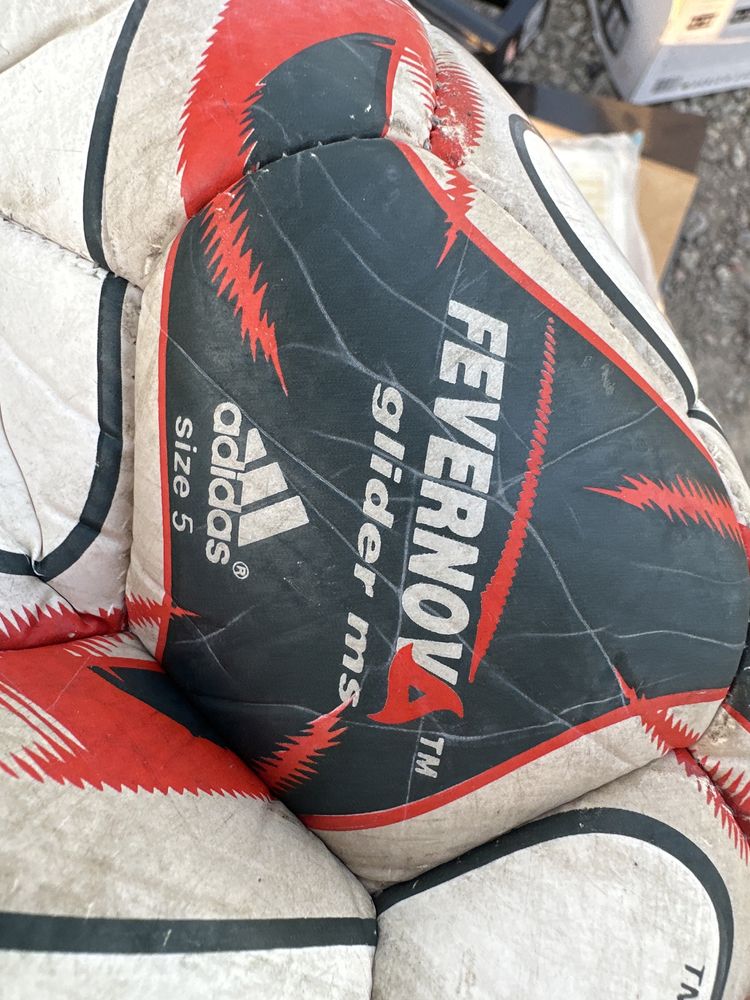 Piłka do gry w Piłkę Nożną Adidas Fevernova size 5 Adidas