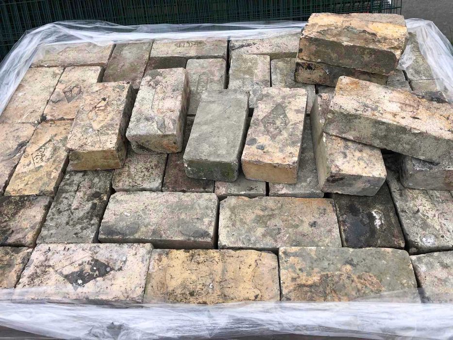 Цегла вогнетривка б/в