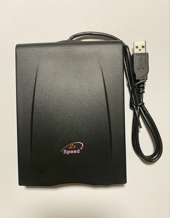 USB Floppy Disk Drive – nowy napęd dyskietek 3,5" (1.44 MB)