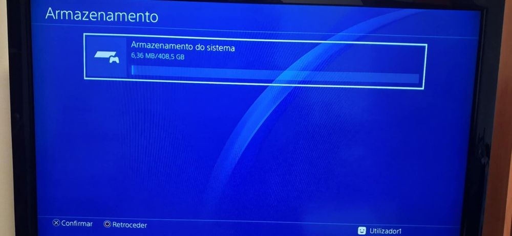 PS4 + 6jogos + 1 comando +cabos