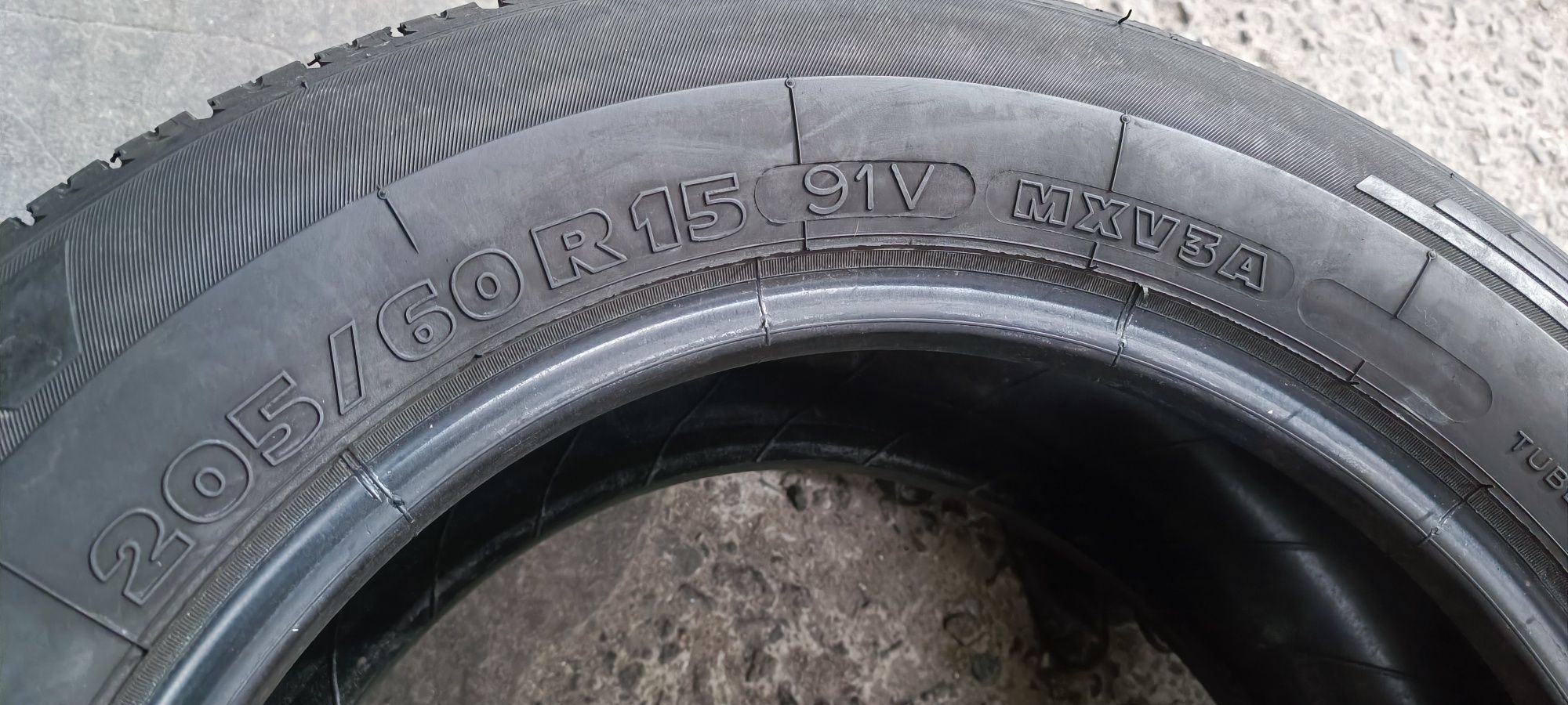 Шини б/у 205/60 R15 Michelin Pilot HX Склад резини Київ (Подол)